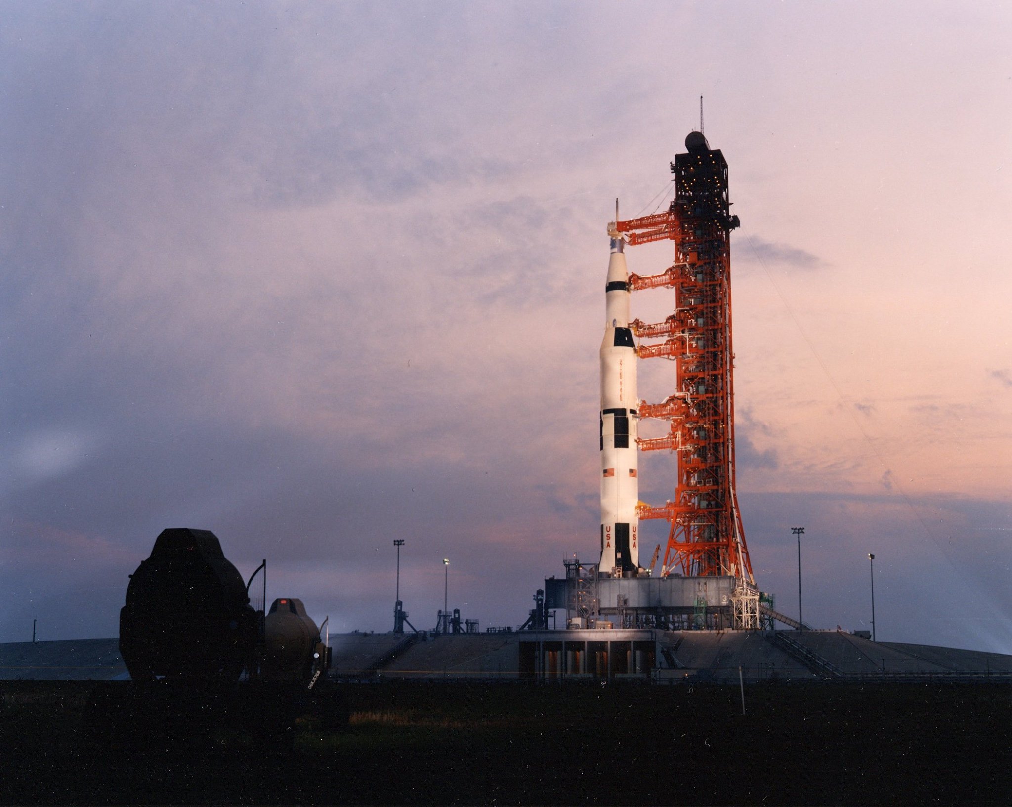 Odpočítávání startu Saturnu 5 s lodí Apollo 13