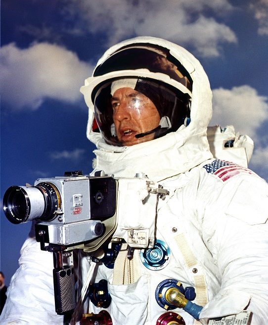 Jim Lovell, velitel Apolla 13, při výcviku 28. 1. 1970