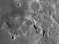 Místo přistání Apolla 17: U kráteru Litrow v pohoří Taurus, které se nachází mezi Mořem jasu a Mořem klidu