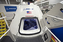 Kabína pripravovanej pilotovanej verzie CST-100 od Boeingu (facebook.com)